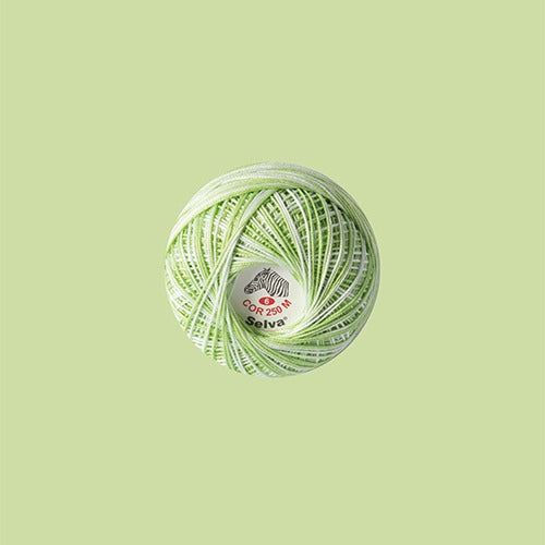 Linha de crochê nº6 (cores matizadas)