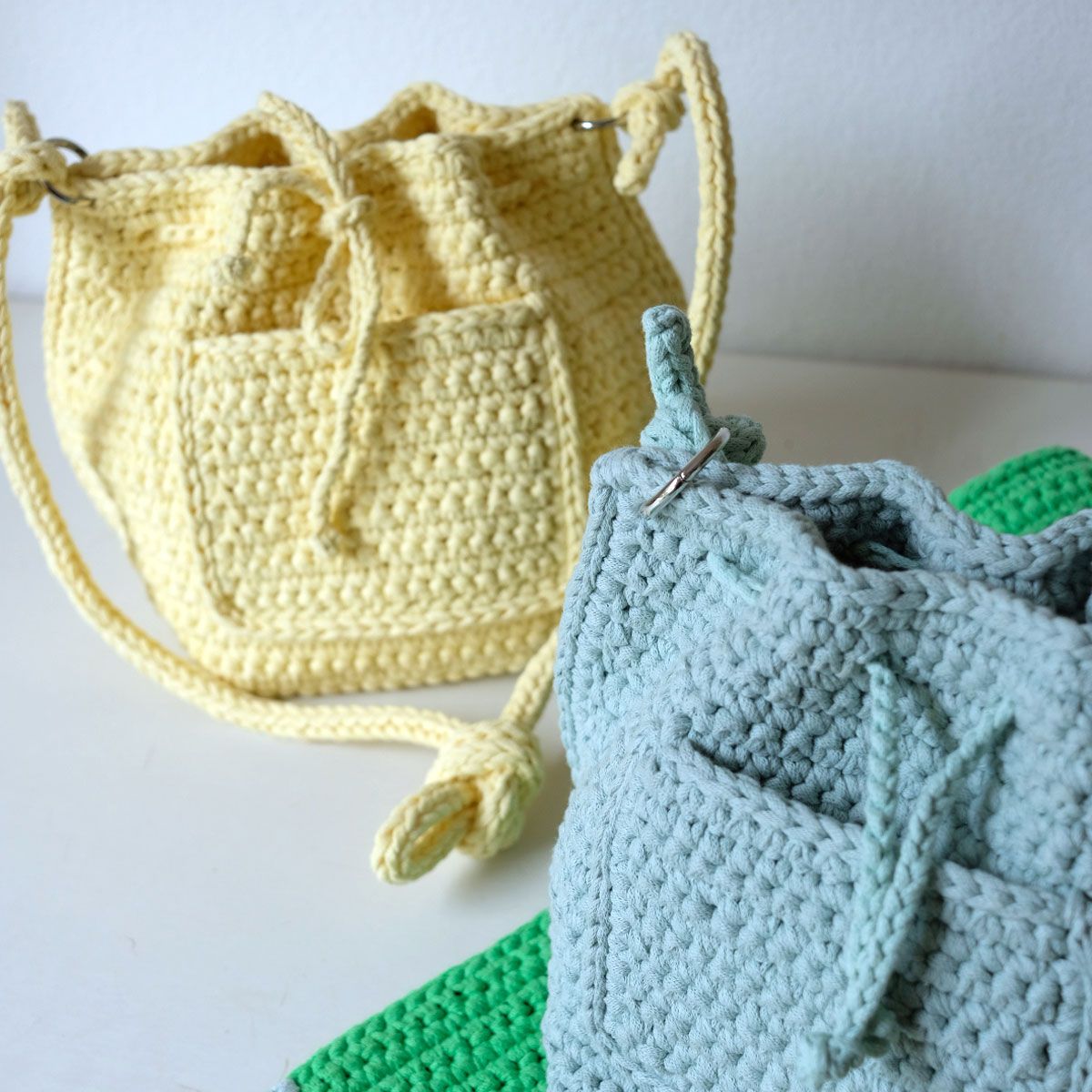 Kit Crochê Mala Bullea